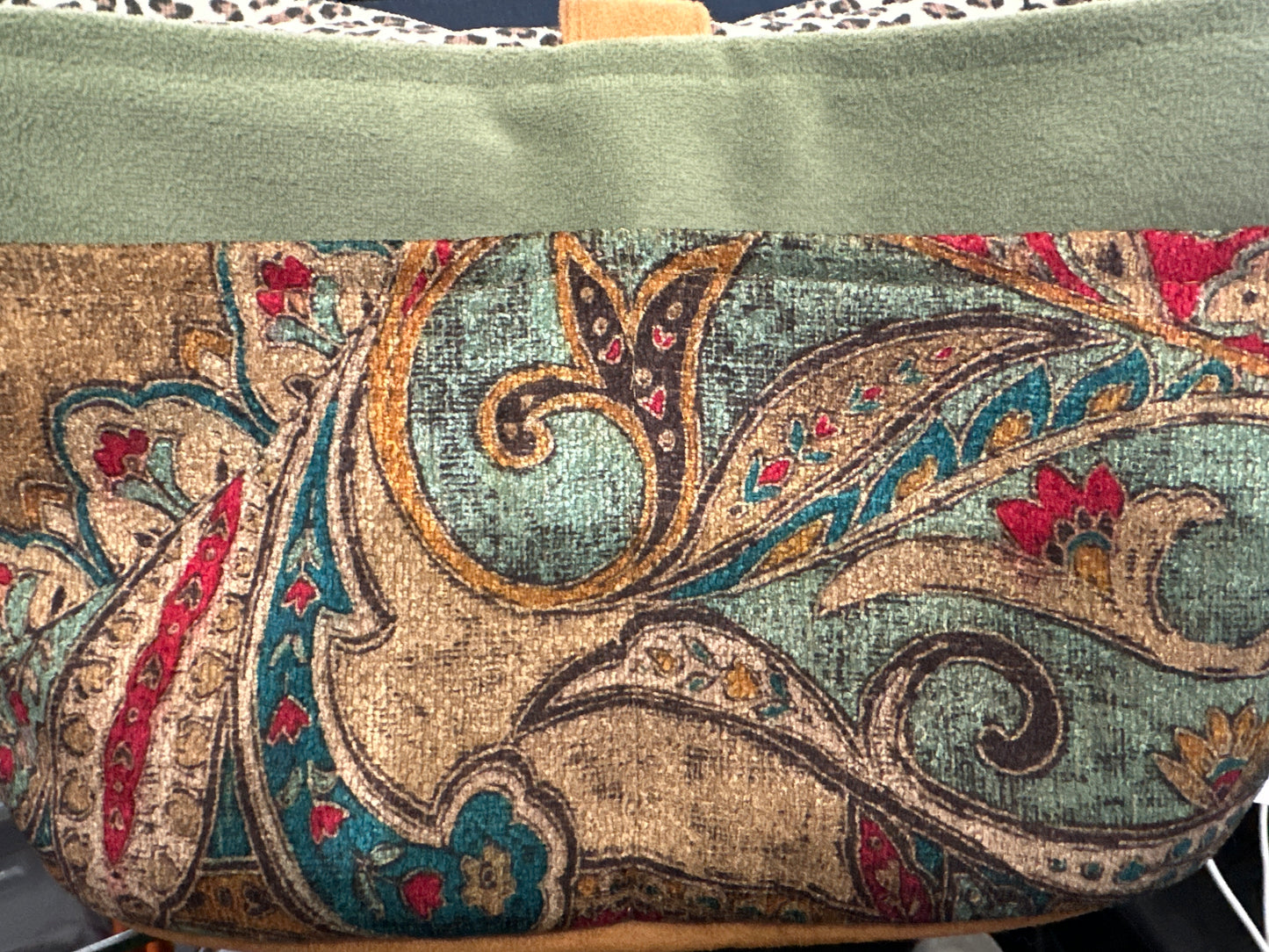 Dark Paisley: Project Bag by Atenti