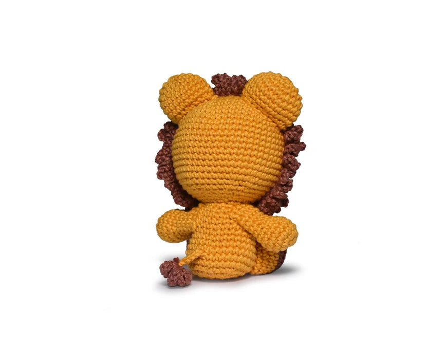 SAFARI ANIMAL BABY Crochet Kit - LION