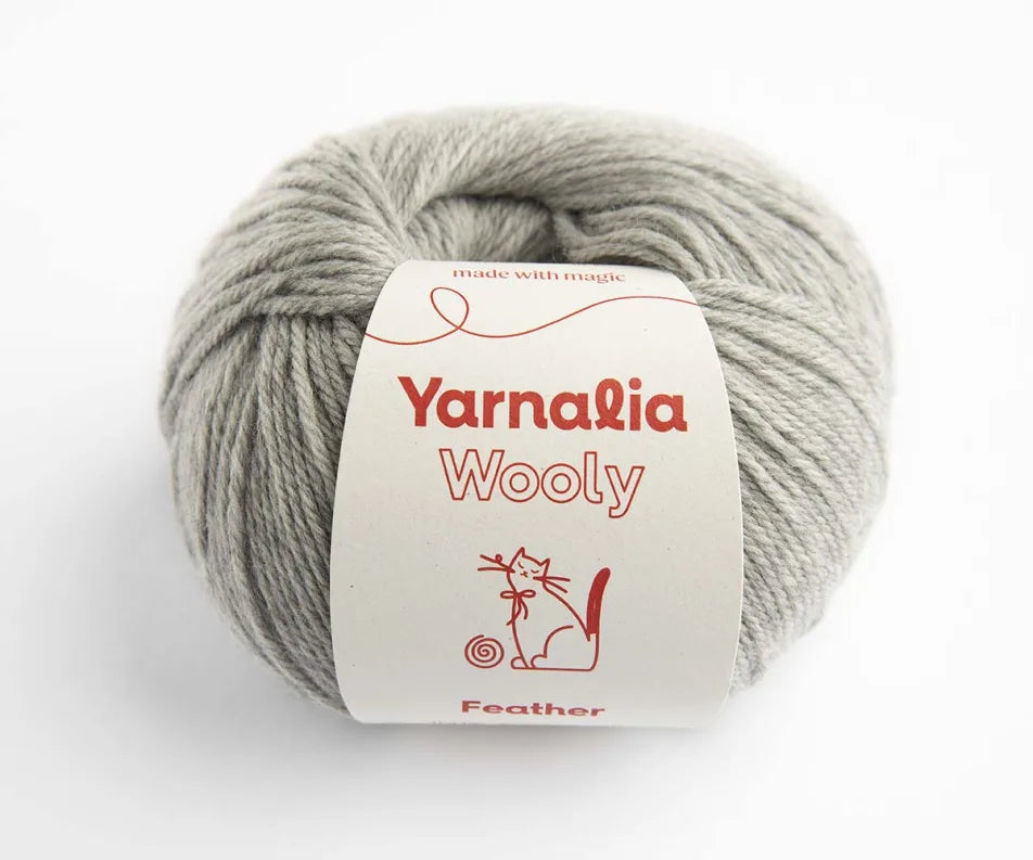 Yarnalia Wooly 100% Superwash Merino Wool
