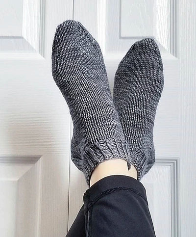 Simple DK Shortie Socks - A Level 2 Knitting Class