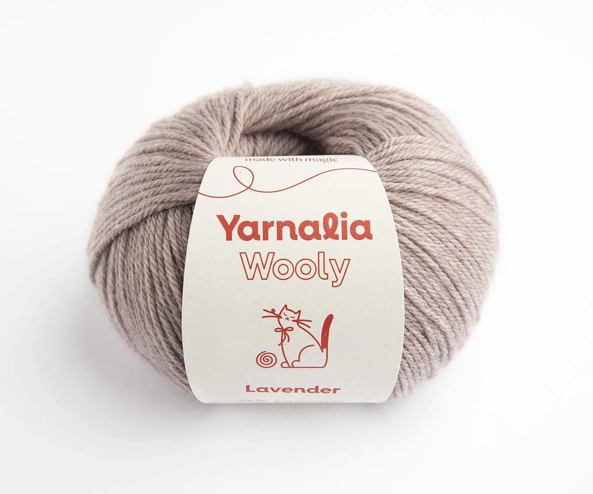 Yarnalia Wooly 100% Superwash Merino Wool