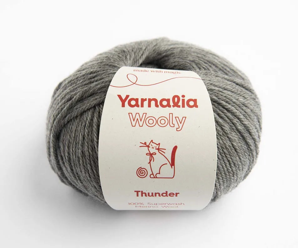 Yarnalia Wooly 100% Superwash Merino Wool