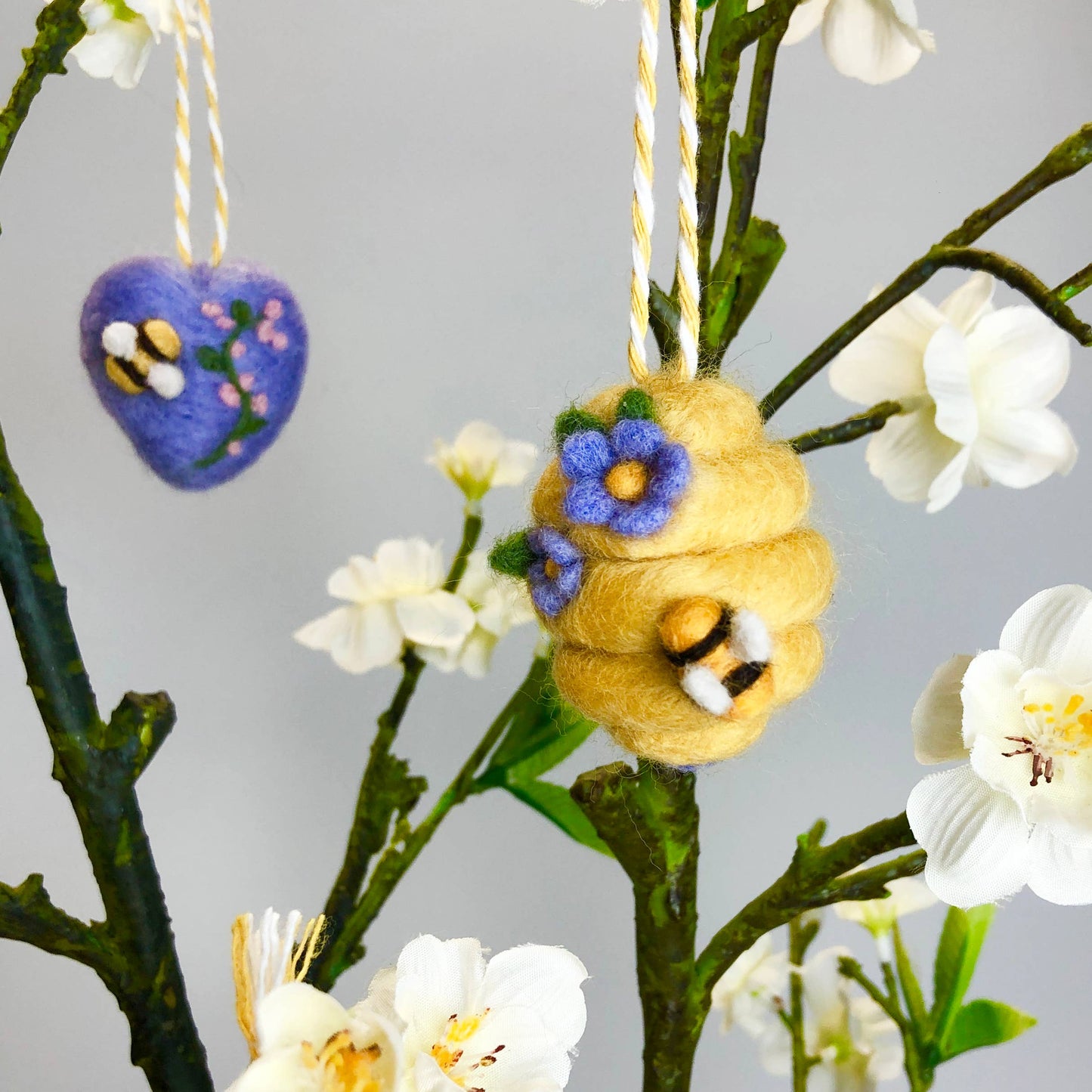Needle Felting Kit - Springtime. A Pretty Craft for Easter
