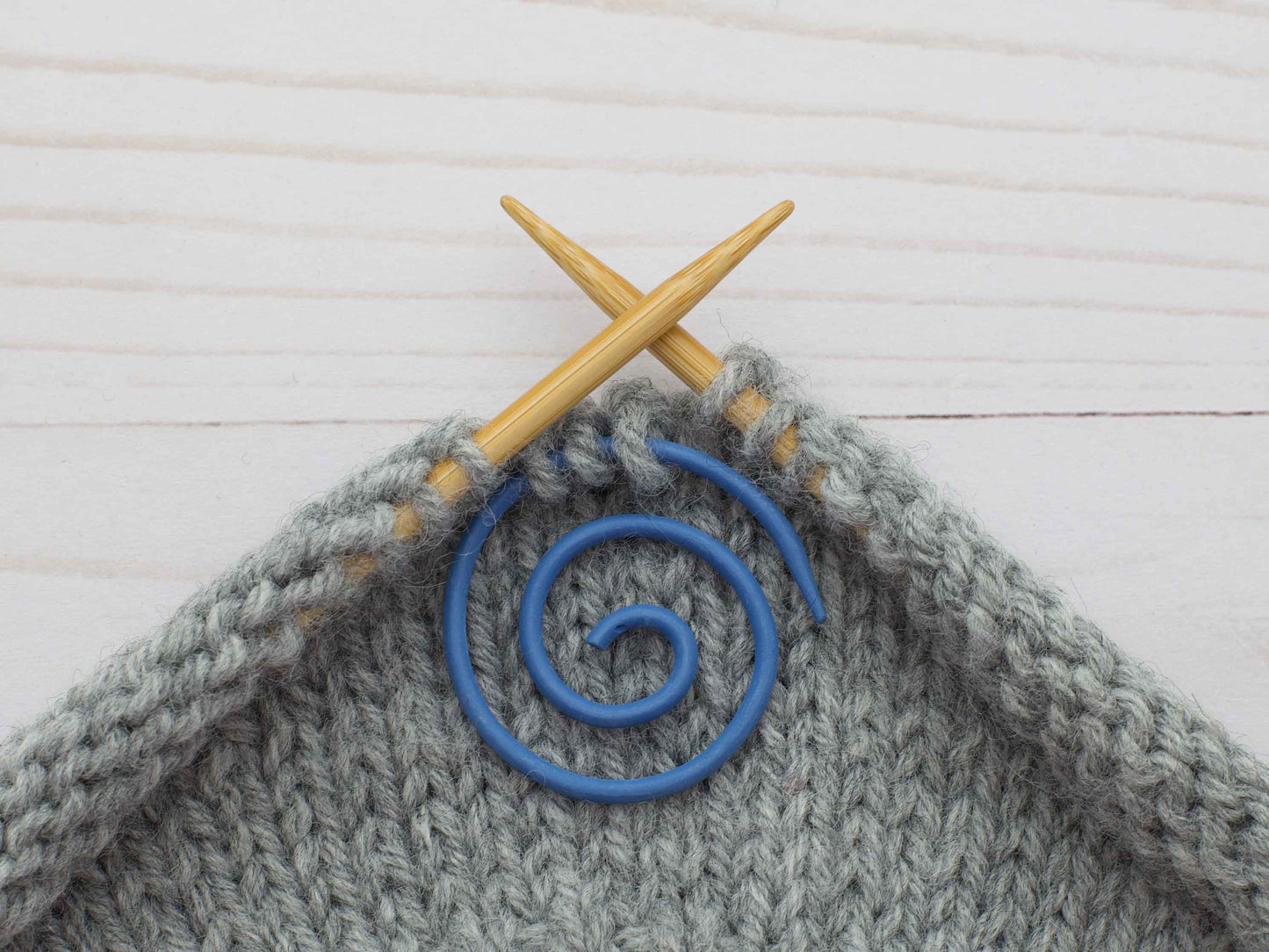 Colorful Spiral Cable Needle