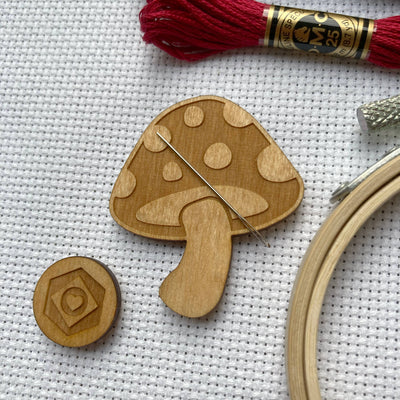 Toadstool - Magnetic Needle Minder