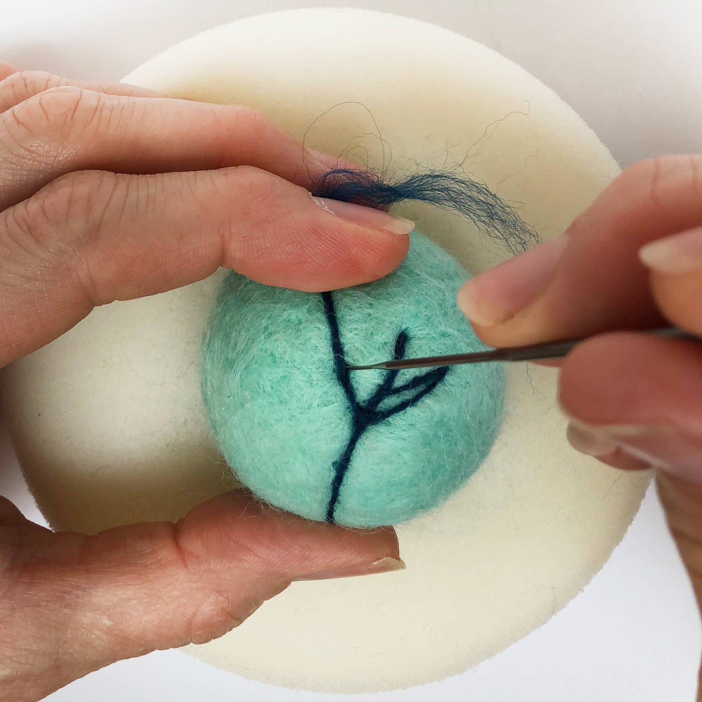 Needle Felting Kit -  Christmas Baubles