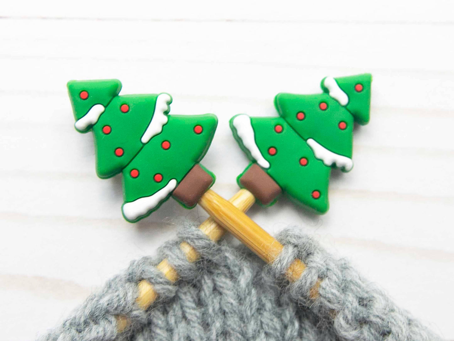 Snowy Tree | Stitch Stoppers