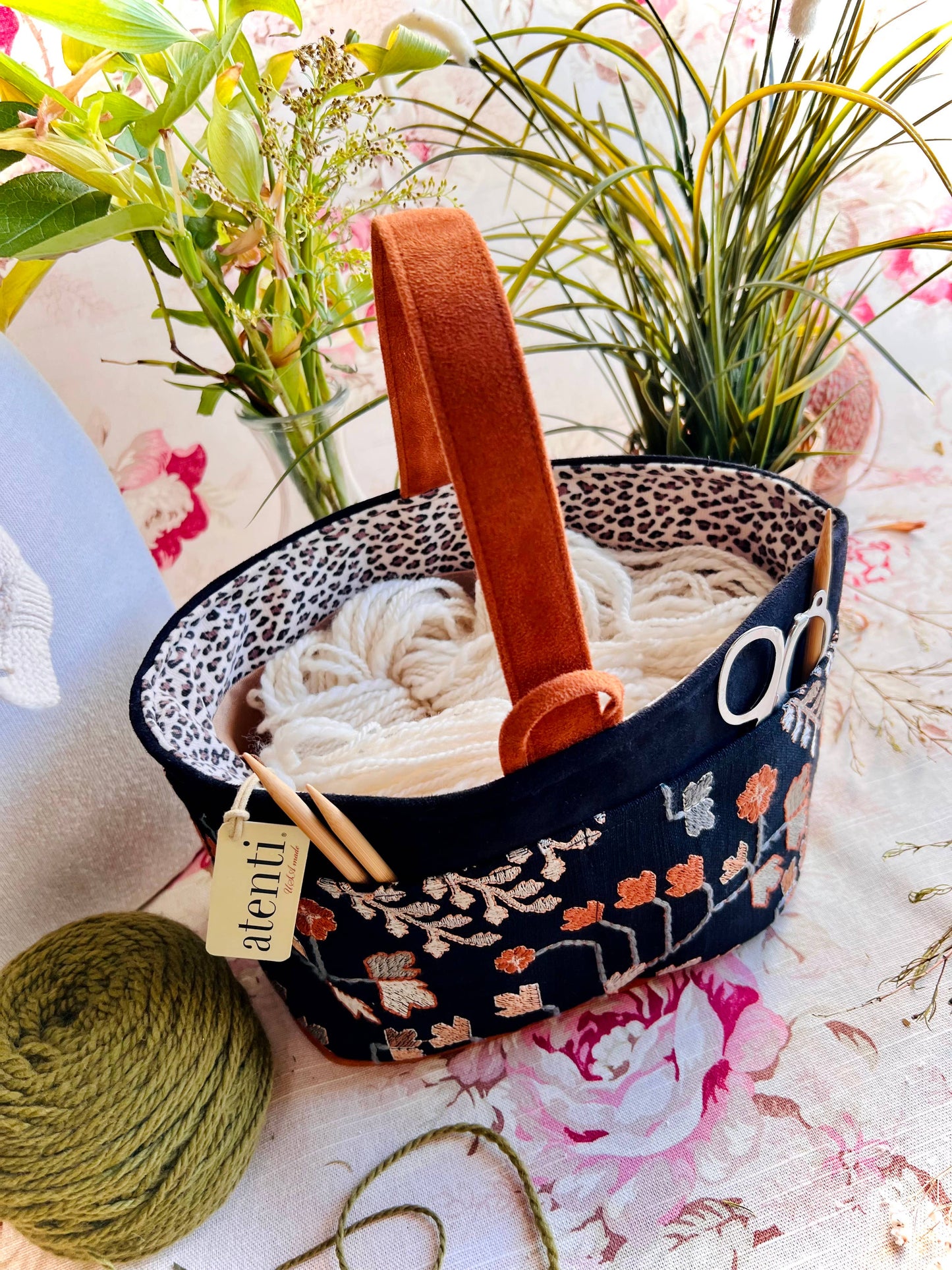 Twinkle Caddy: Knitting and Crochet Organizer