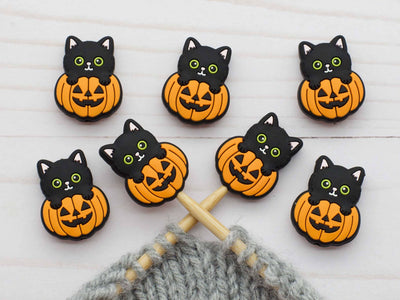 Cat in Pumpkin | Stitch Stoppers Knitting Notions