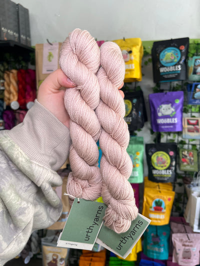 Urth Yarn 16 Fingering Superwash Merino