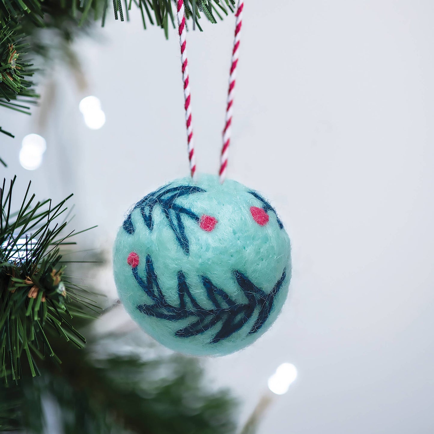Needle Felting Kit -  Christmas Baubles