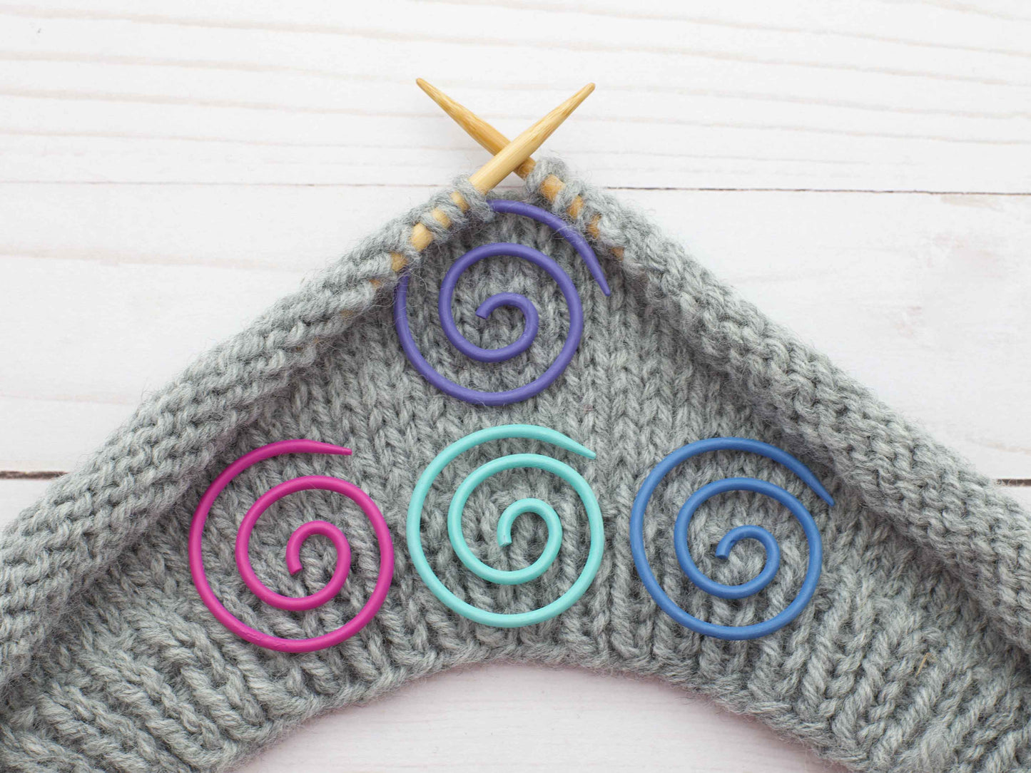 Pink Spiral Cable Needle | Knitting Notions