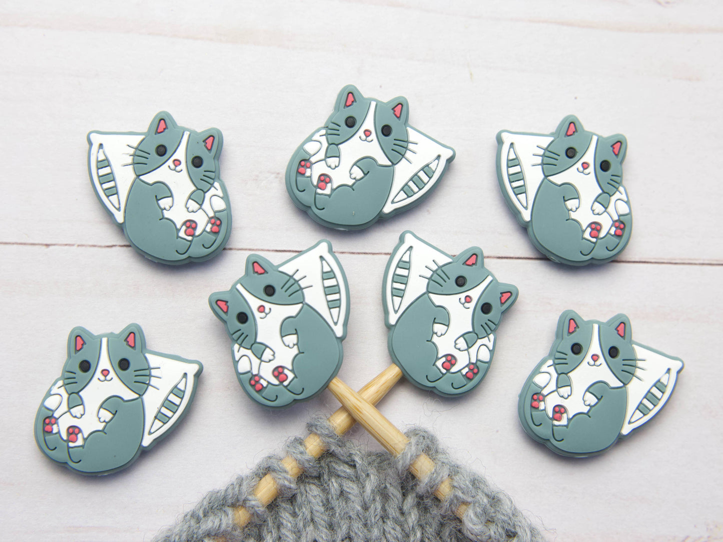 Sleepy Cat | Stitch Stoppers