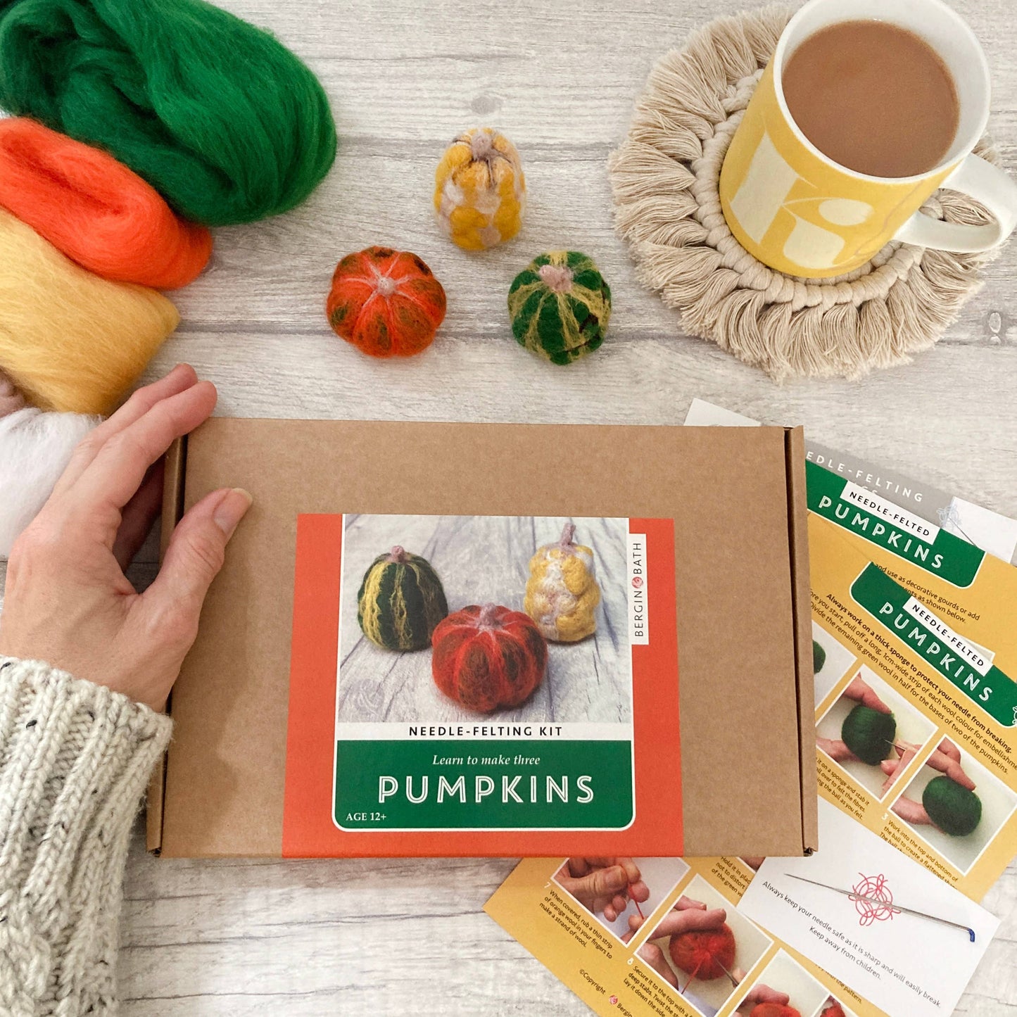 Needle Felting Kit - Pumpkins - Halloween Crafts