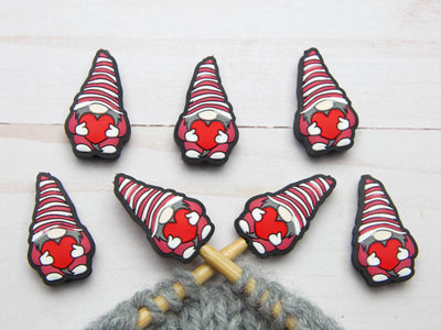 Heart Hugging Gnome | Stitch Stoppers Point Protectors