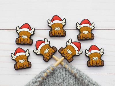 Holiday Highland Cow | Stitch Stoppers