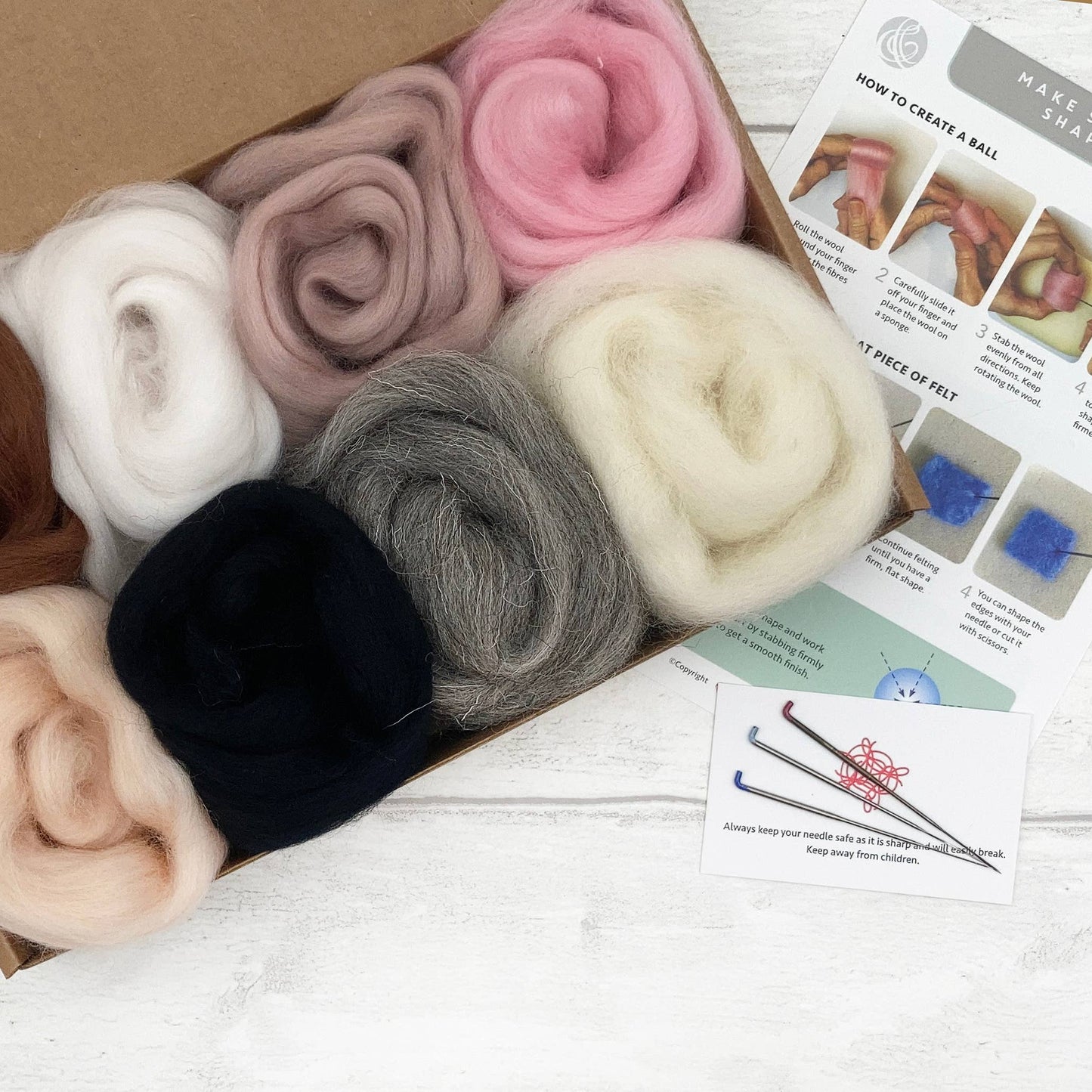 Needle felting starter kit - Natural. 70g 100% wool roving.