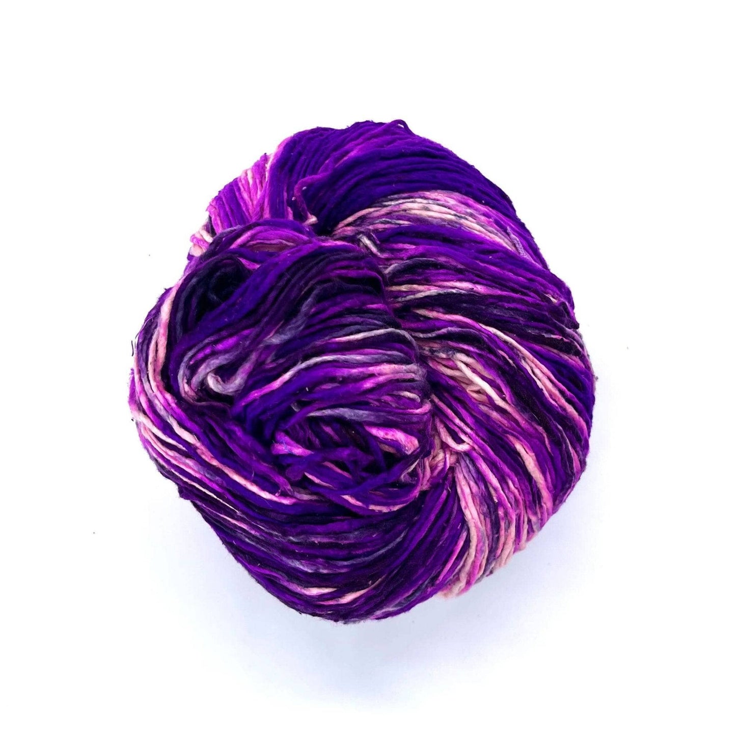 Recycled Silk Roving Worsted Weight Yarn