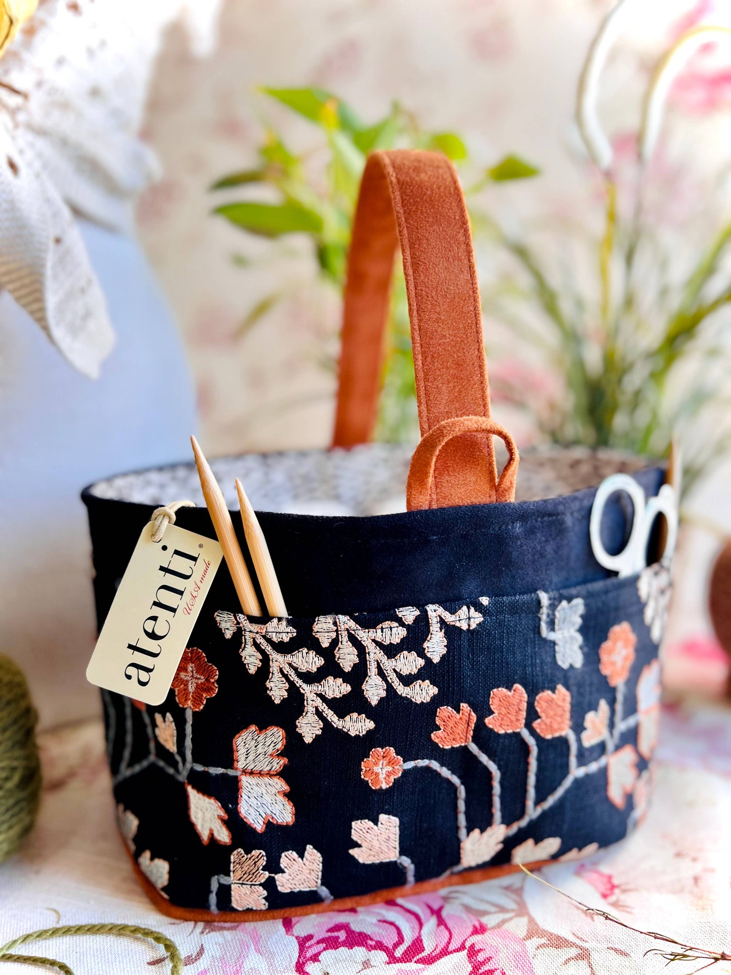 Twinkle Caddy: Knitting and Crochet Organizer