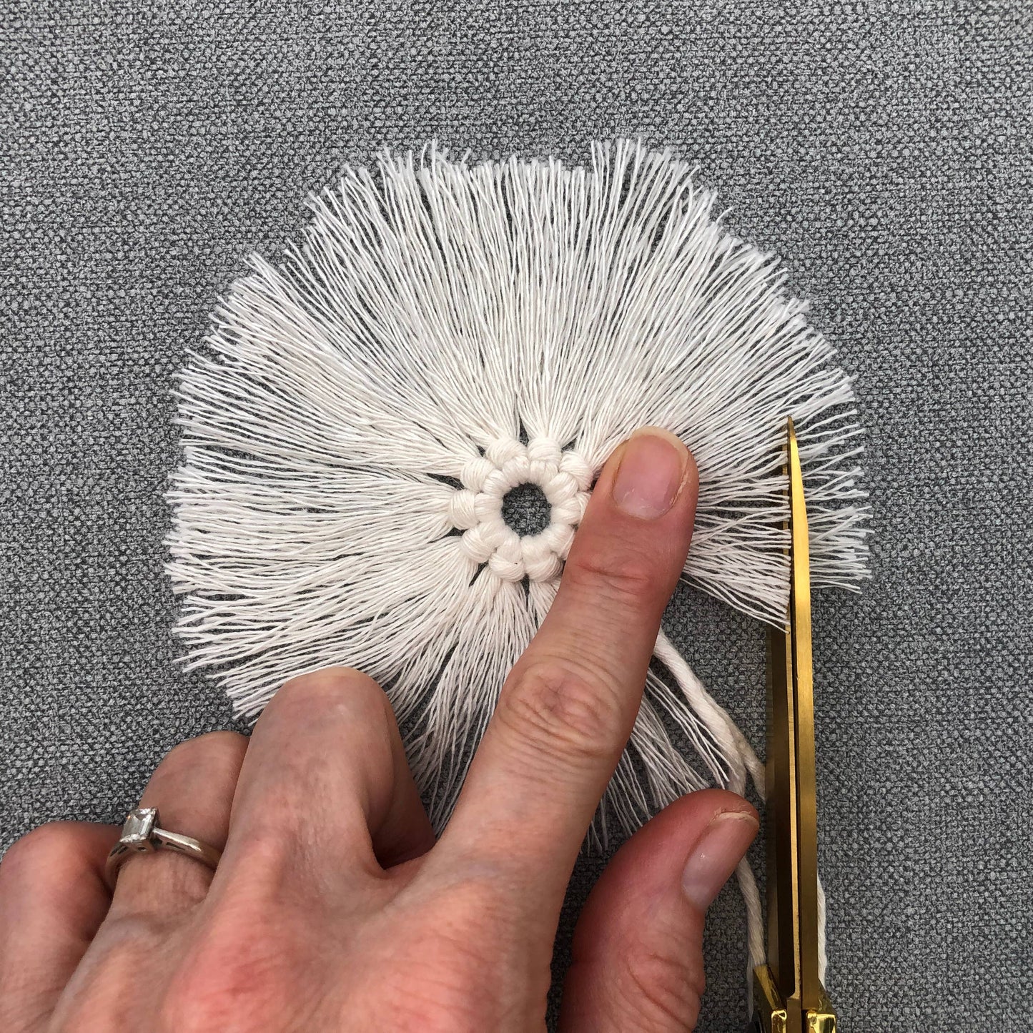 Macramé kit - Christmas Snowflake Decorations