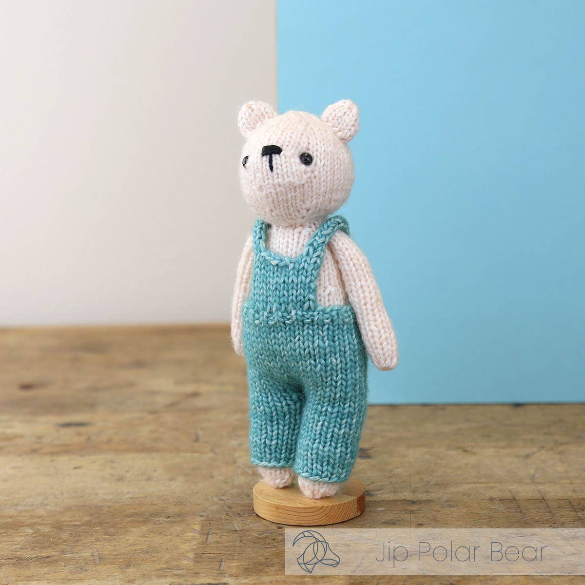 Jip the Polar Bear Knitting Kit