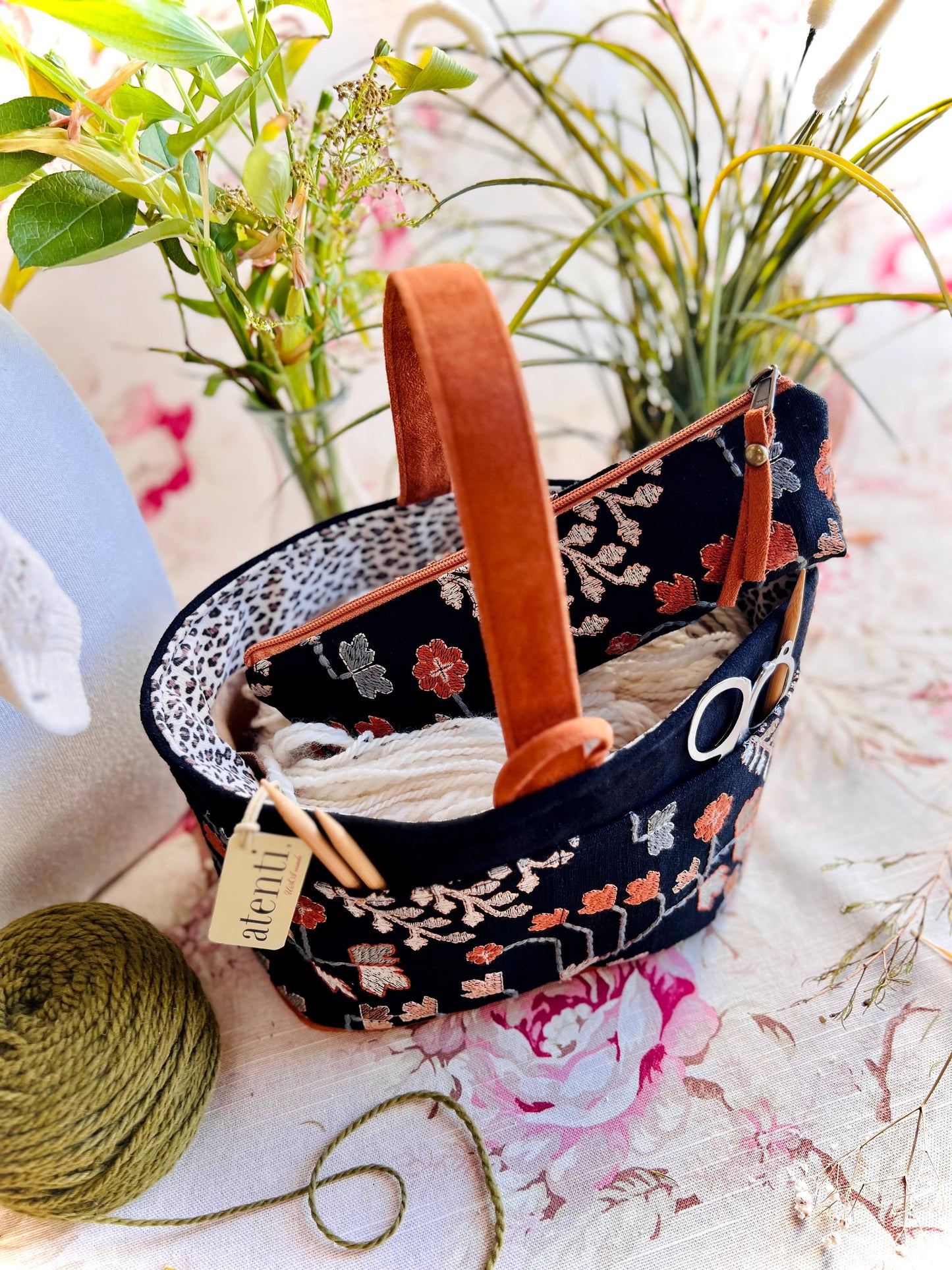 Twinkle Caddy: Knitting and Crochet Organizer