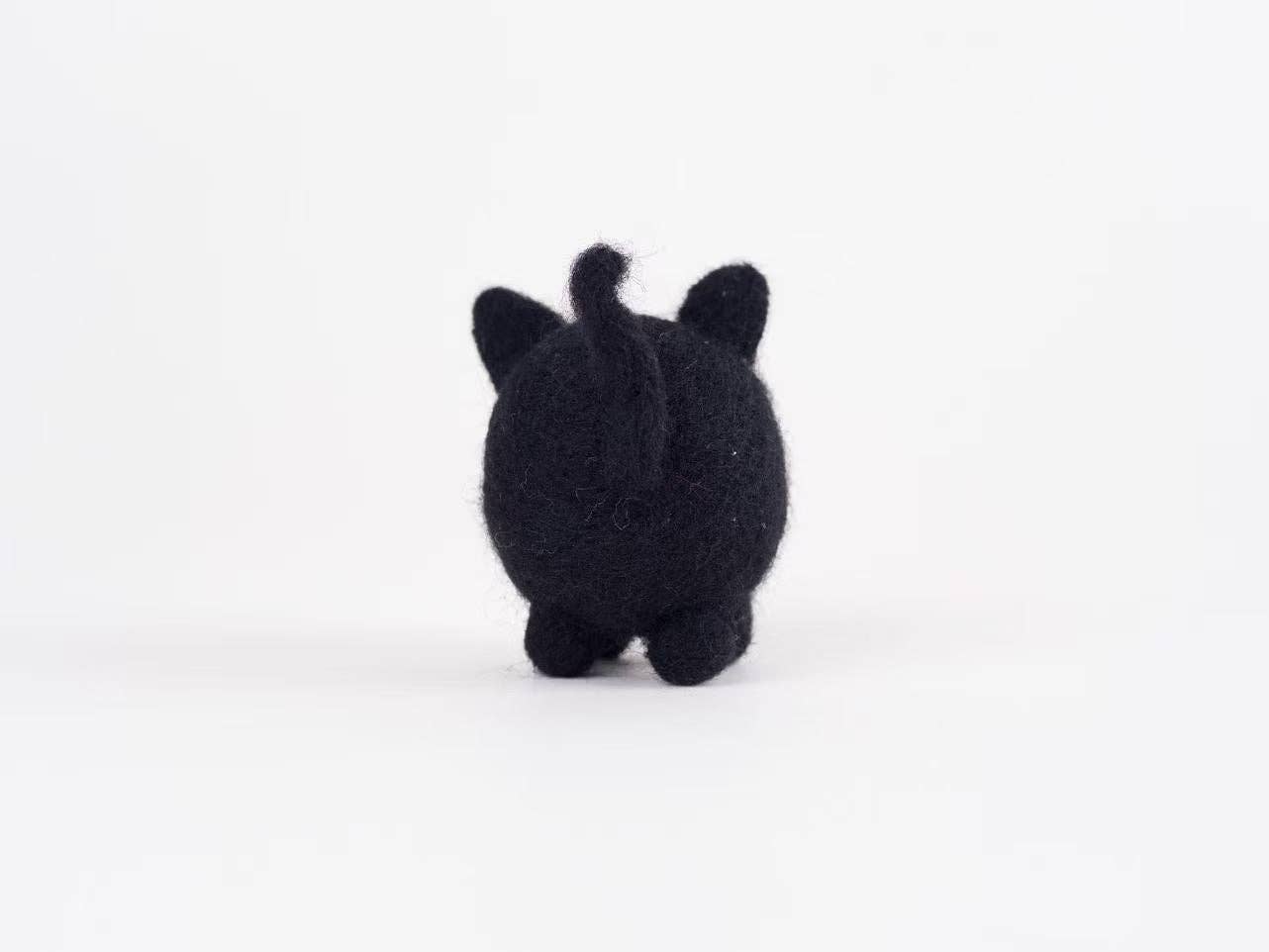 Shadow the Black Cat ✧ Needle Felting Kit