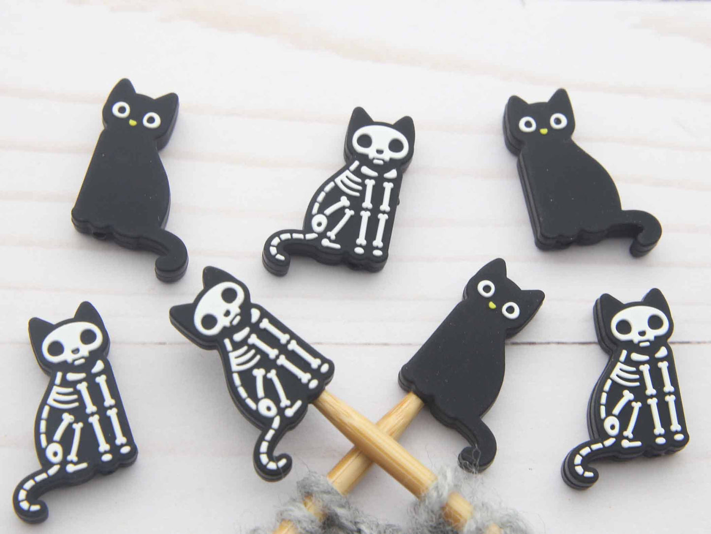 Skeleton Cat Stitch Stoppers