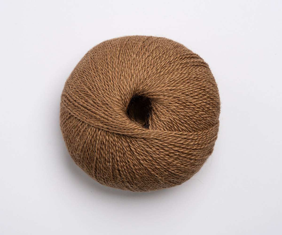 Yarnalia "Joy" ✴︎ 100% Baby Alpaca Lace Weight