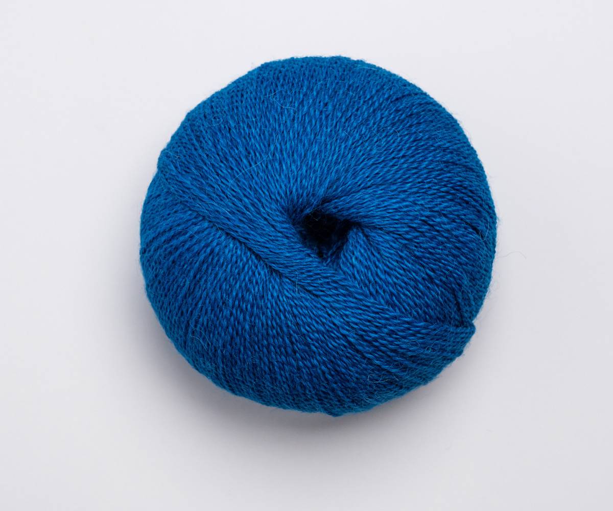 Yarnalia "Joy" ✴︎ 100% Baby Alpaca Lace Weight