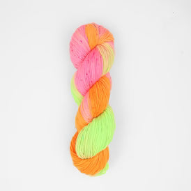 Symfonie Hand Dyed Yarns - Viva - Superwash Merino DK Variegated