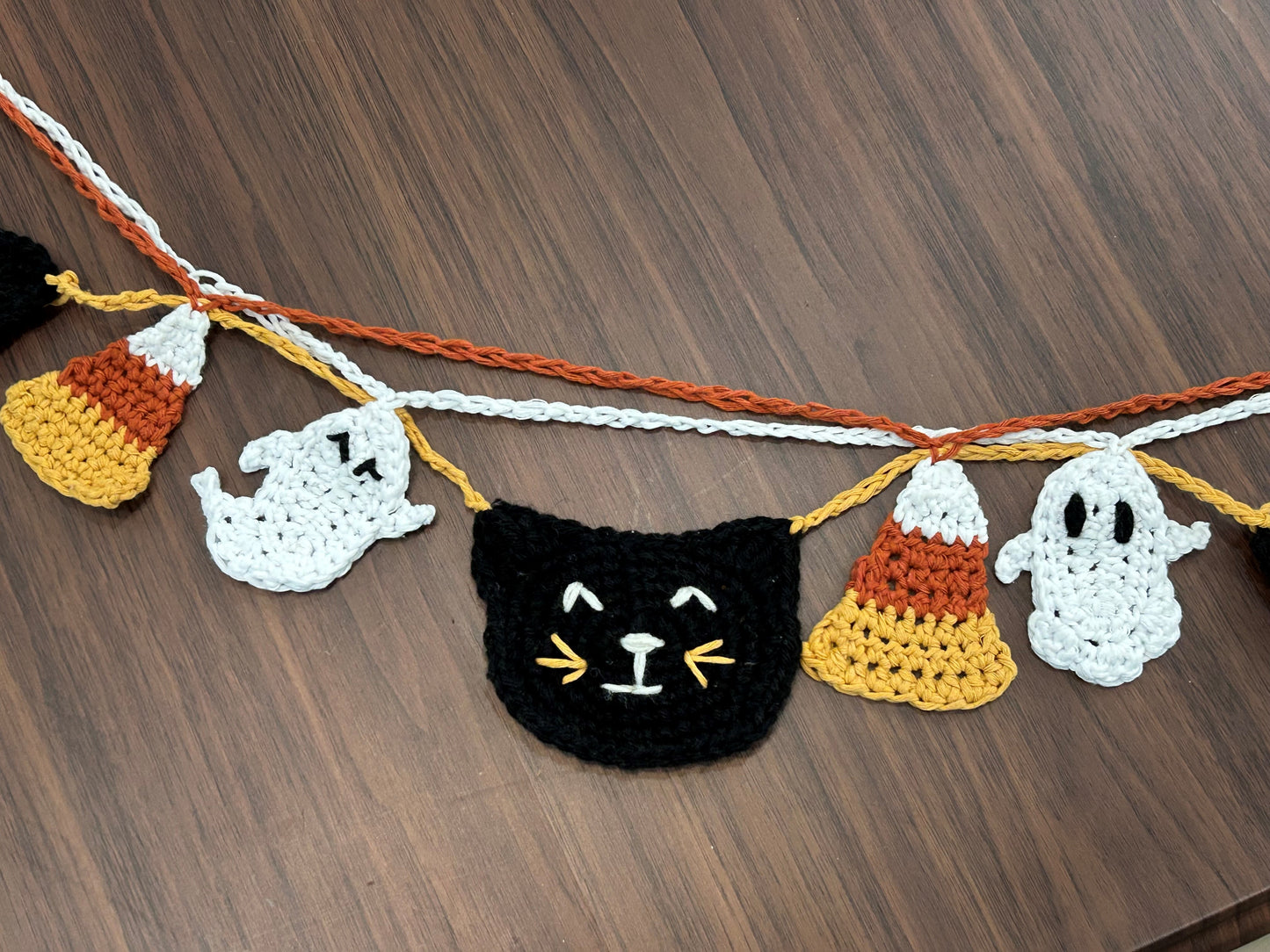 Frightfully Fun Halloween Garland Workshop