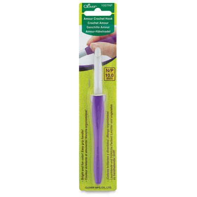 Clover - 5.5" Amour Crochet Hook