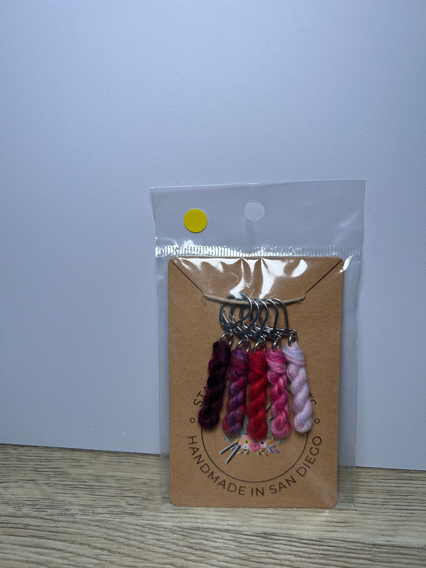 Yarn Skien Stitch Markers