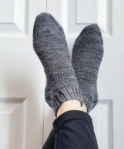 Simple DK Shortie Socks - A Level 2 Knitting Class
