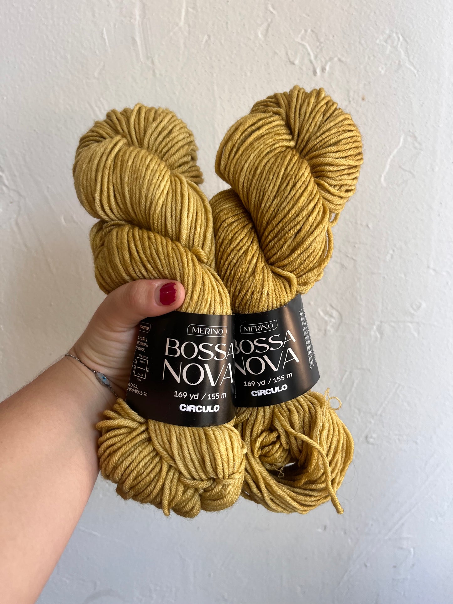 BOSSA NOVA - 100% SUPERWASH MERINO -  100GR