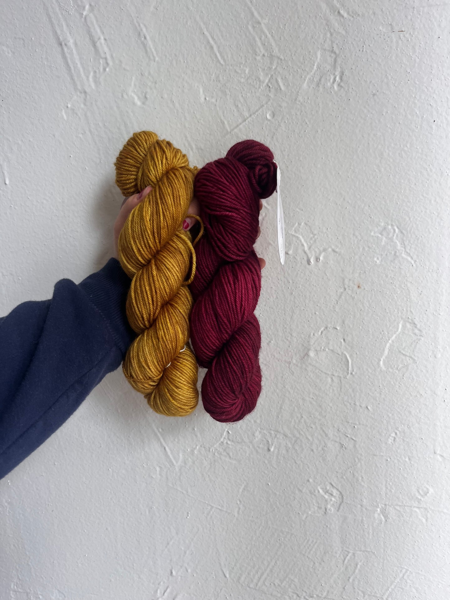 Symfonie Hand Dyed Bella- Superwash Merino