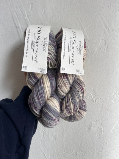 Cascade 220 Superwash Hand Paints