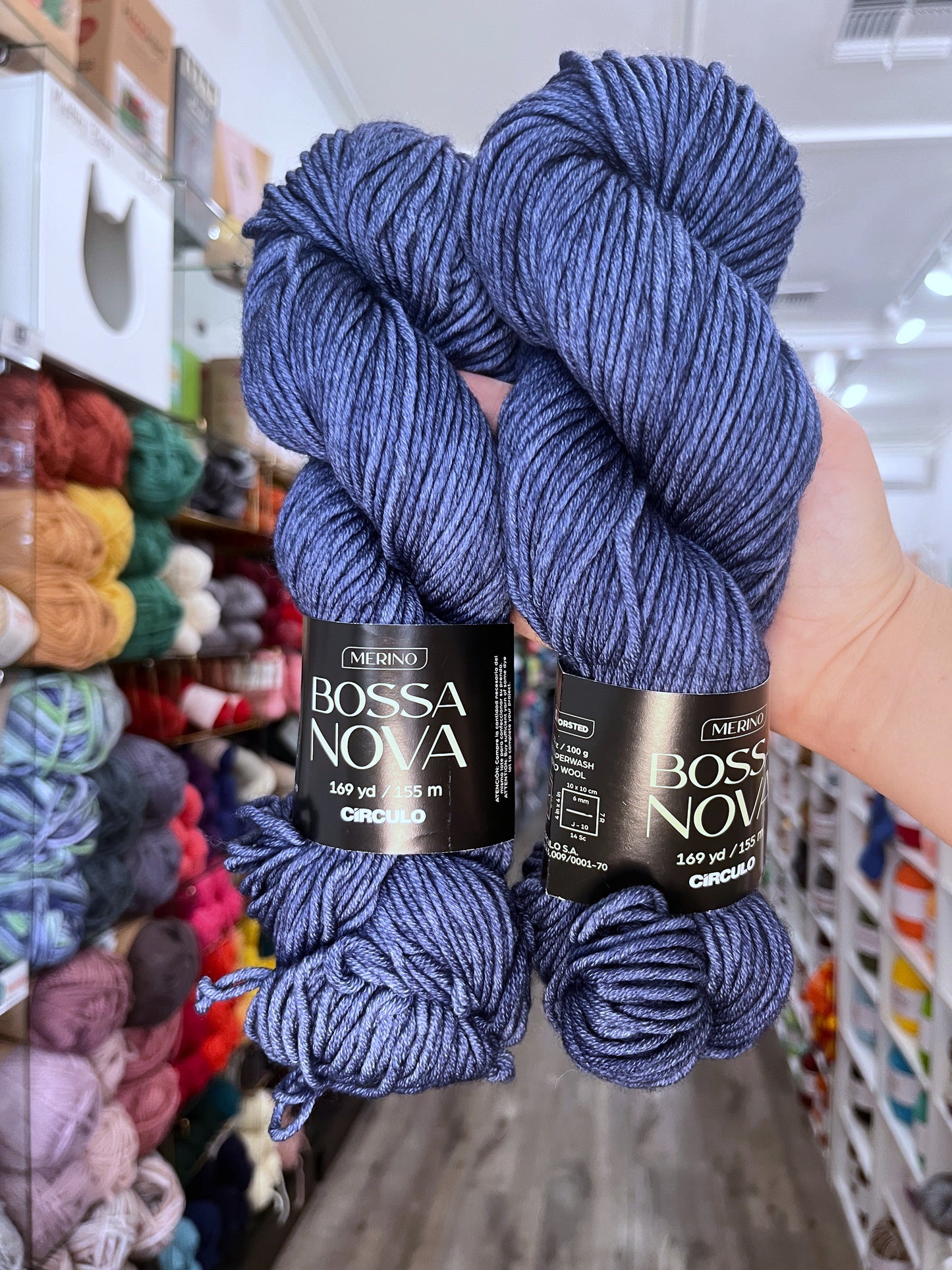 BOSSA NOVA - 100% SUPERWASH MERINO -  100GR