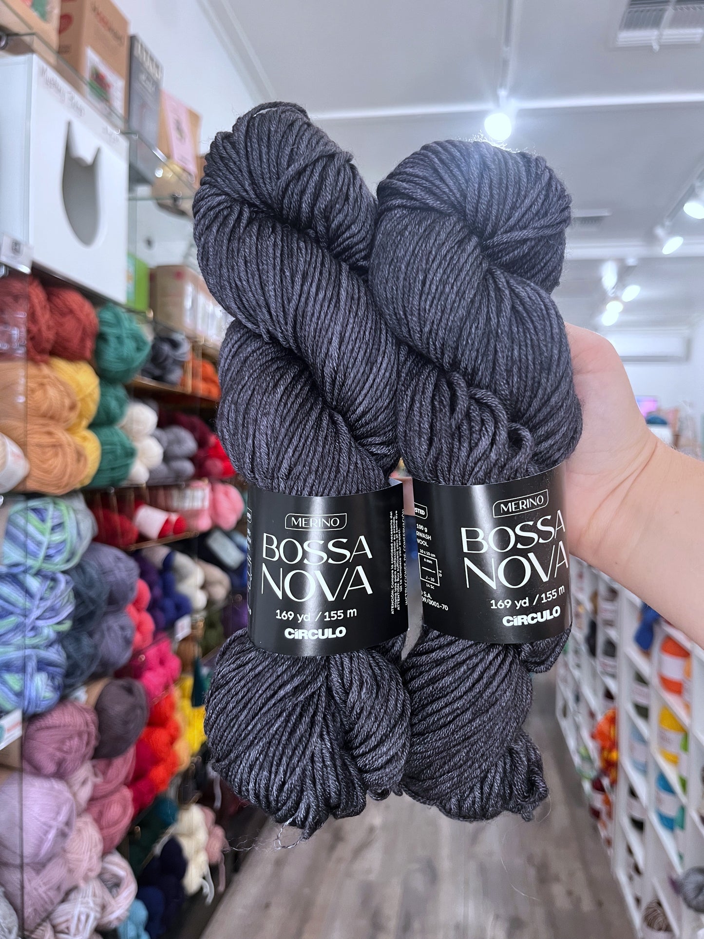 BOSSA NOVA - 100% SUPERWASH MERINO -  100GR