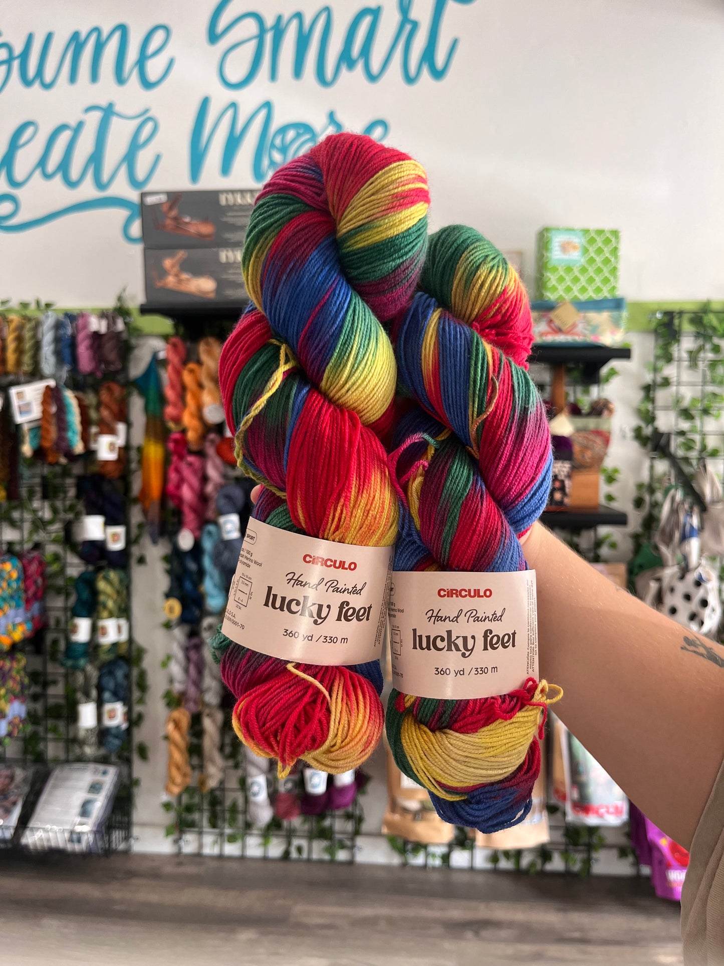 LUCKY FEET SOCK YARN - 75% MERINO 25% POLYAMIDE - 100G