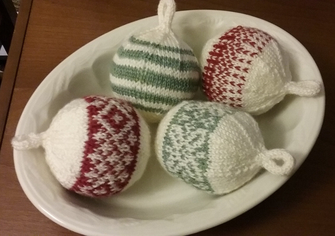 Knitted Holiday Ornaments
