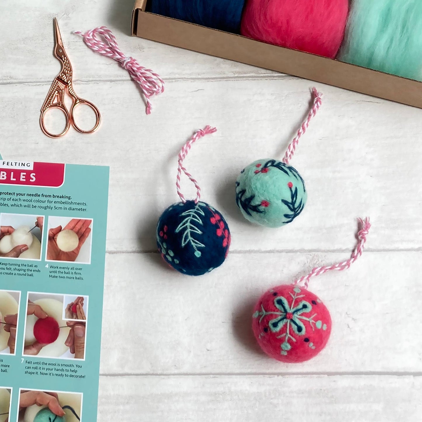 Needle Felting Kit -  Christmas Baubles