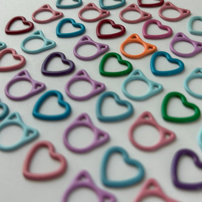 Basic Stitch Set Snag-Free Metal Stitch Markers Cat + Heart