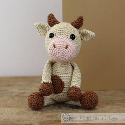 Carmen Cow ✧ Crochet Kit
