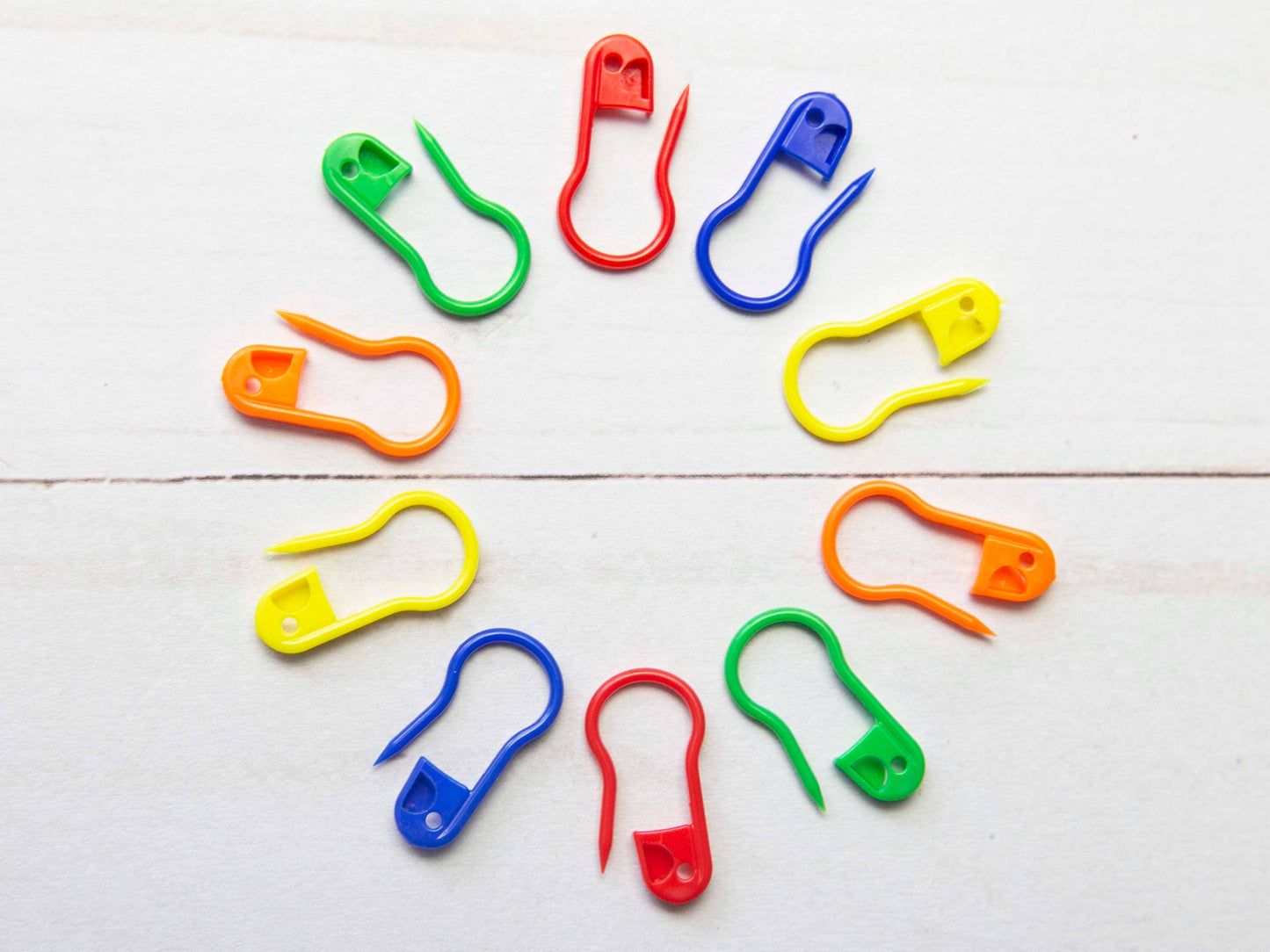 Open Locking Bulb Stitch Markers Plastic | Knitting Notions