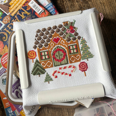 Gingerbread House - Cross Stitch House