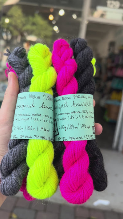 Kelbourne Woolen Bouquet Bundle