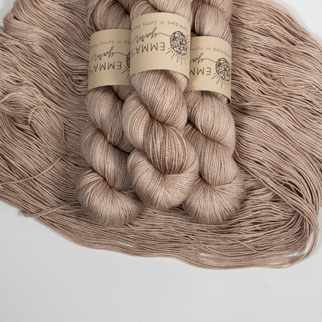 Emma's Yarn Practically Perfect Sock