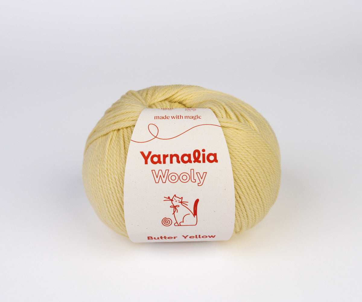 Yarnalia Wooly - 100% Superwash Merino Wool